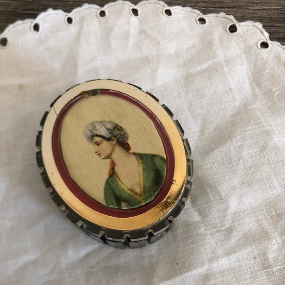 Vtg Swivel Lidded Jewelry Box - Picture 6 of 11